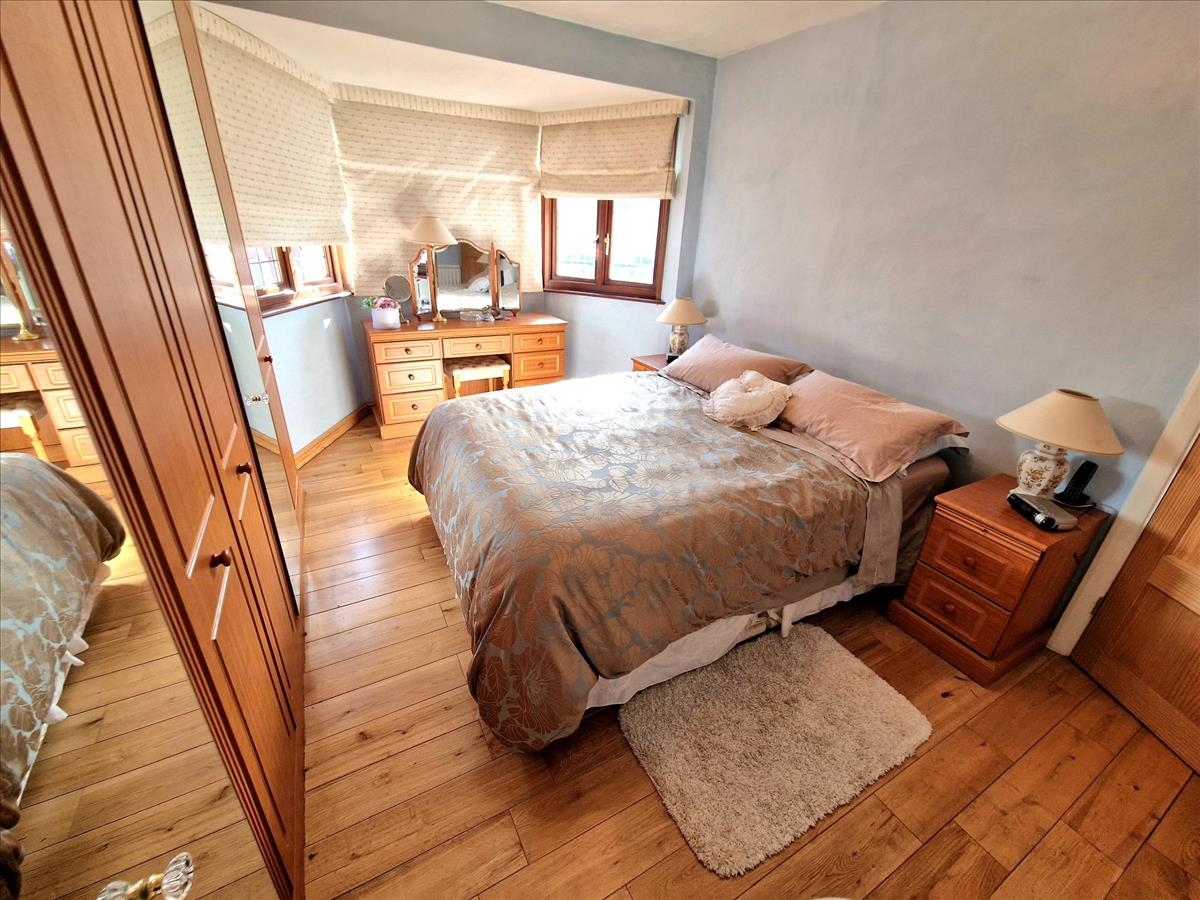 Property Image 87ba359d-3ebf-45be-a5f4-2a7c0aed0876
