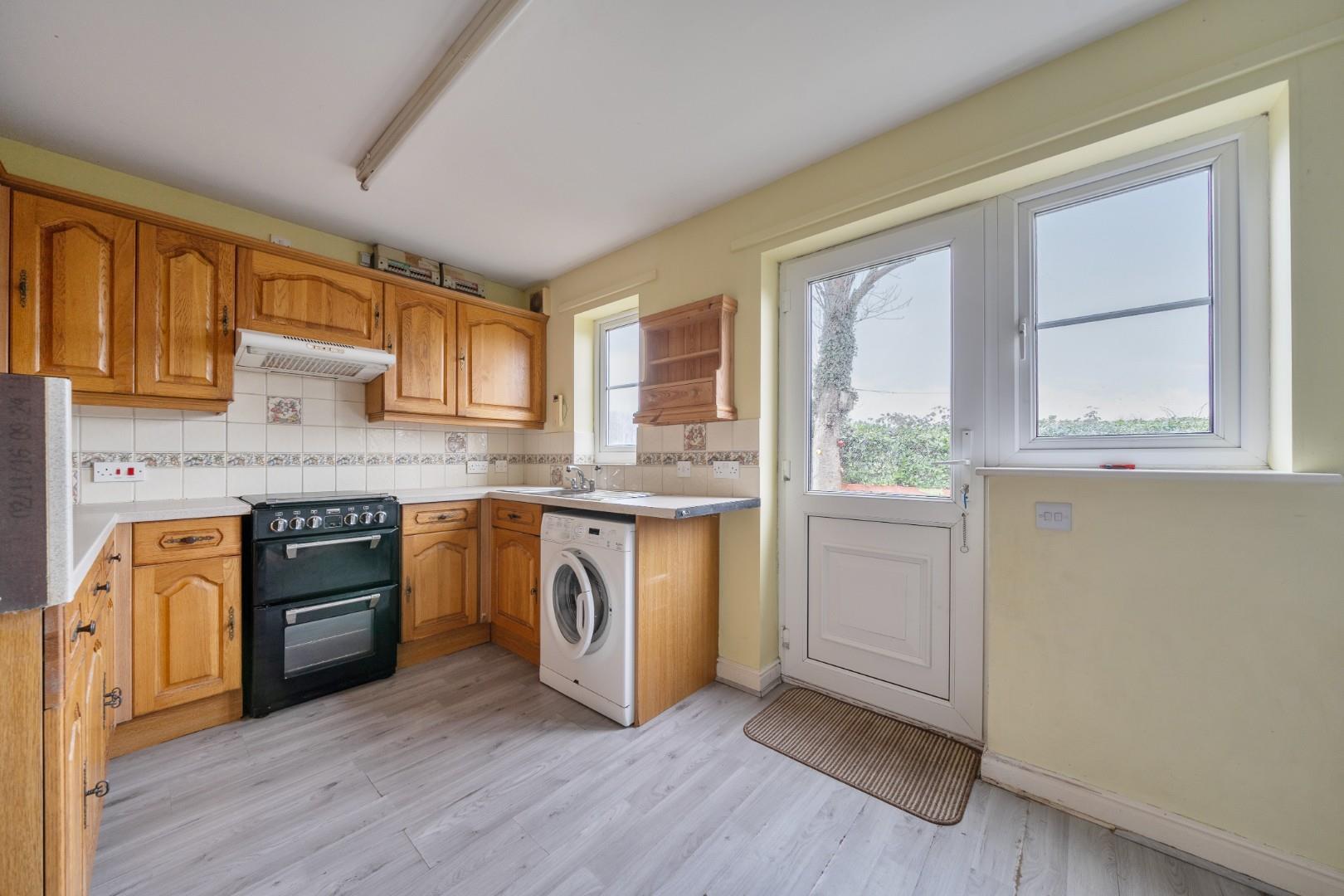 Property Image 87bd6aa6-78d3-4f0c-a2ce-ddf1c21137e7