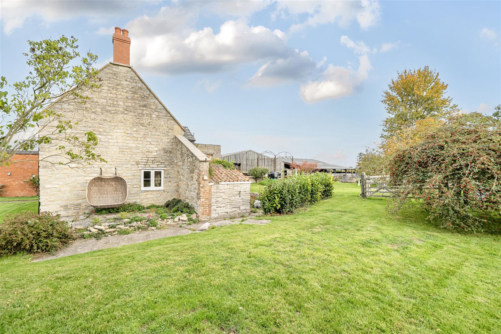 Property Image 87c614d2-6c64-48a8-aa88-75f13f75678a