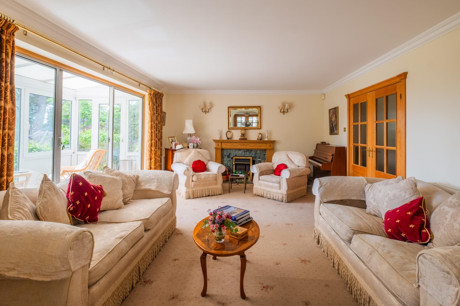 Property Image 87ca0446-e83c-401c-83e5-7d1541ab7e01