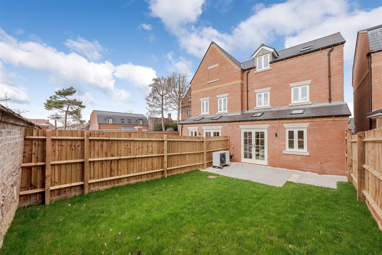 Property Image 87ccc7f2-6adf-49af-bc27-b8aa6ac8c022