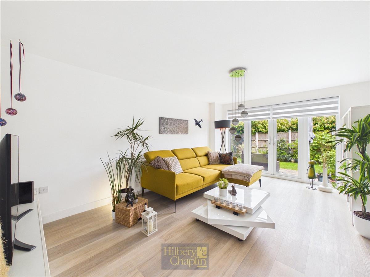 Property Image 87e73980-4055-4ba5-979f-d41d31948e3c