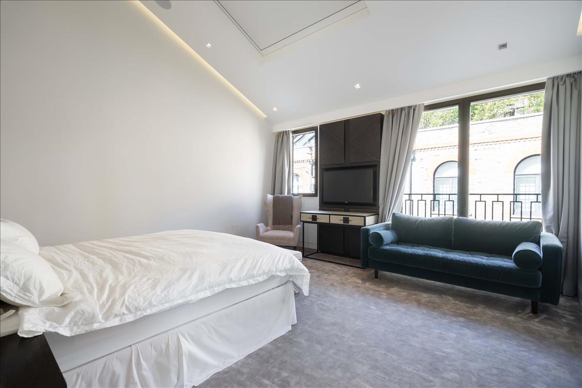 Property Image 87e7d32c-91fd-46cf-9d56-bc9904a985b5