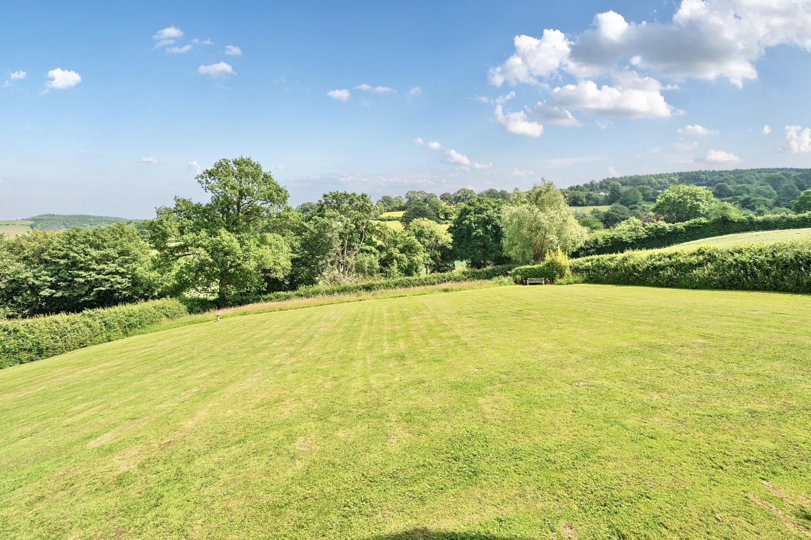 Property Image 87e851ee-7df3-4716-a942-d23259051baf