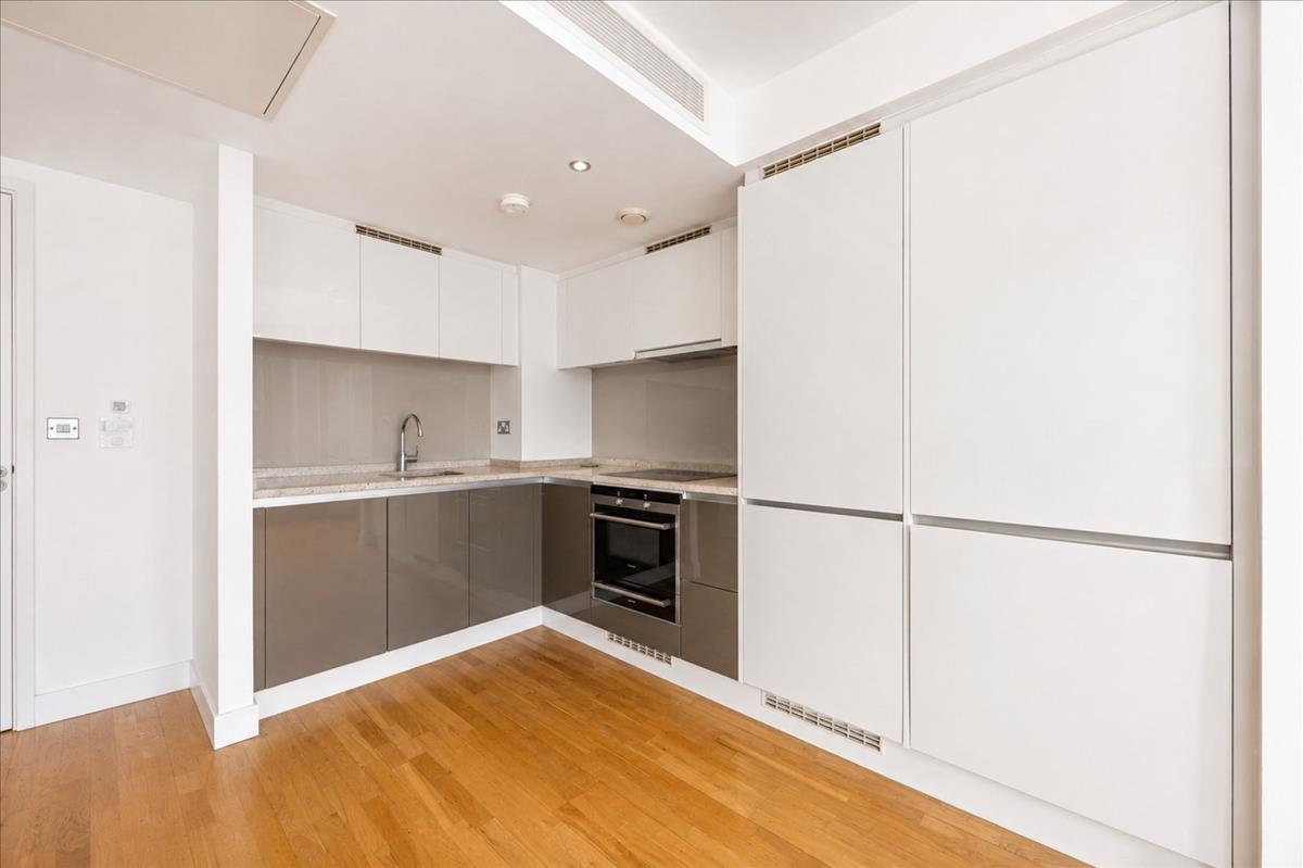 Property Image 87fad4b8-8331-41d6-b3a2-a368e869930e