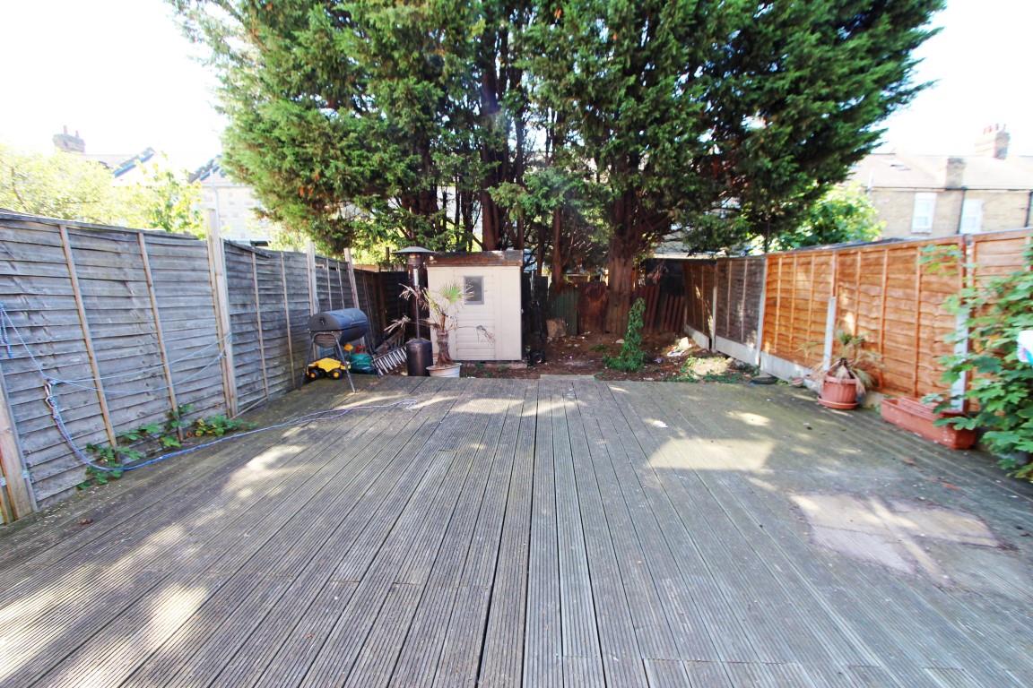 Property Image 8805476f-0bb4-41c3-88bc-d688be93c4b2