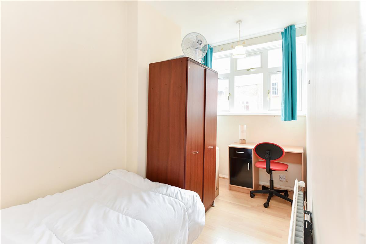 rental, wc1, bloomsbury, dickens house, apartment, student, let
