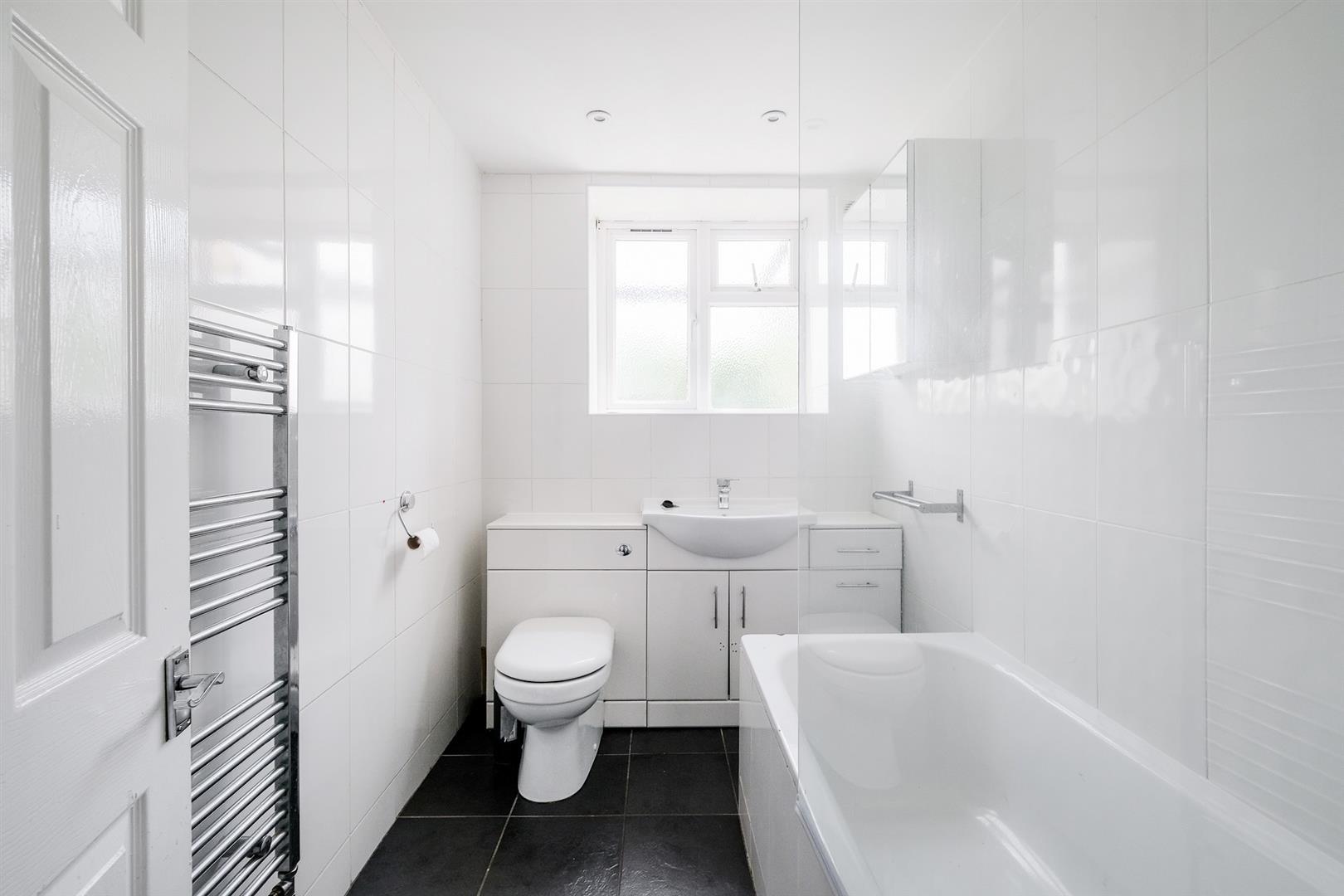 Property Image 880e6c87-bfd4-4fbf-aa8b-a5e4f207f352