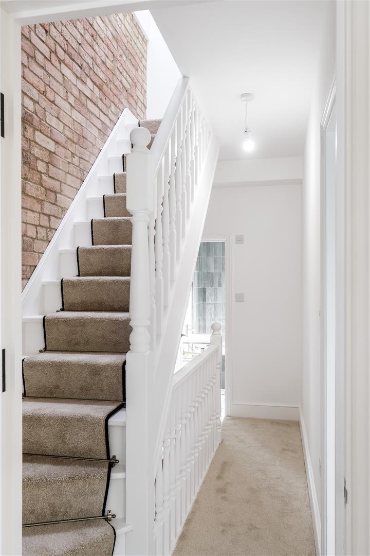 Property Image 88133110-4401-47f1-aed4-19032d1c8168