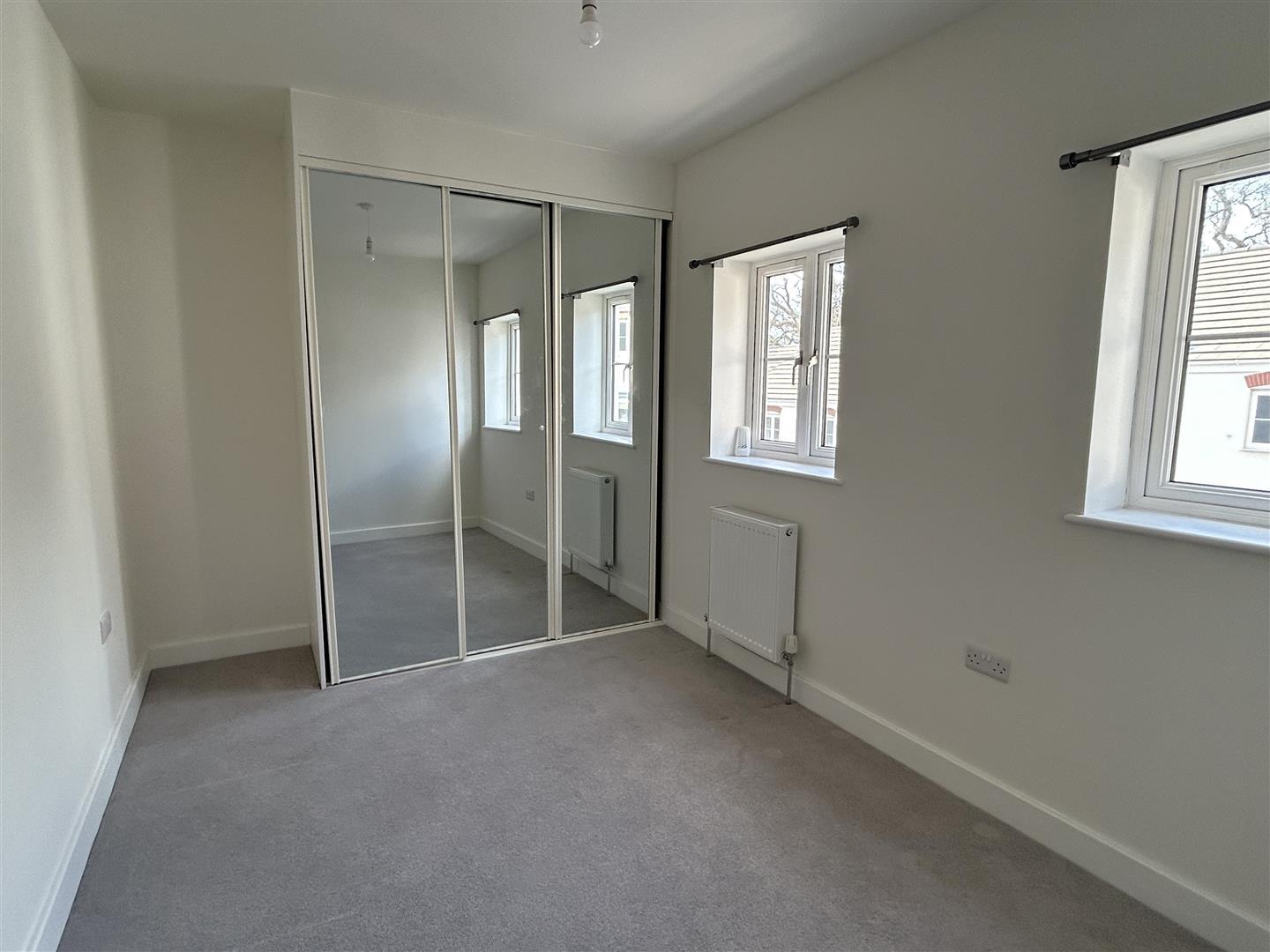 Property Image 88156a9b-a74a-472c-85d6-385be73e4893