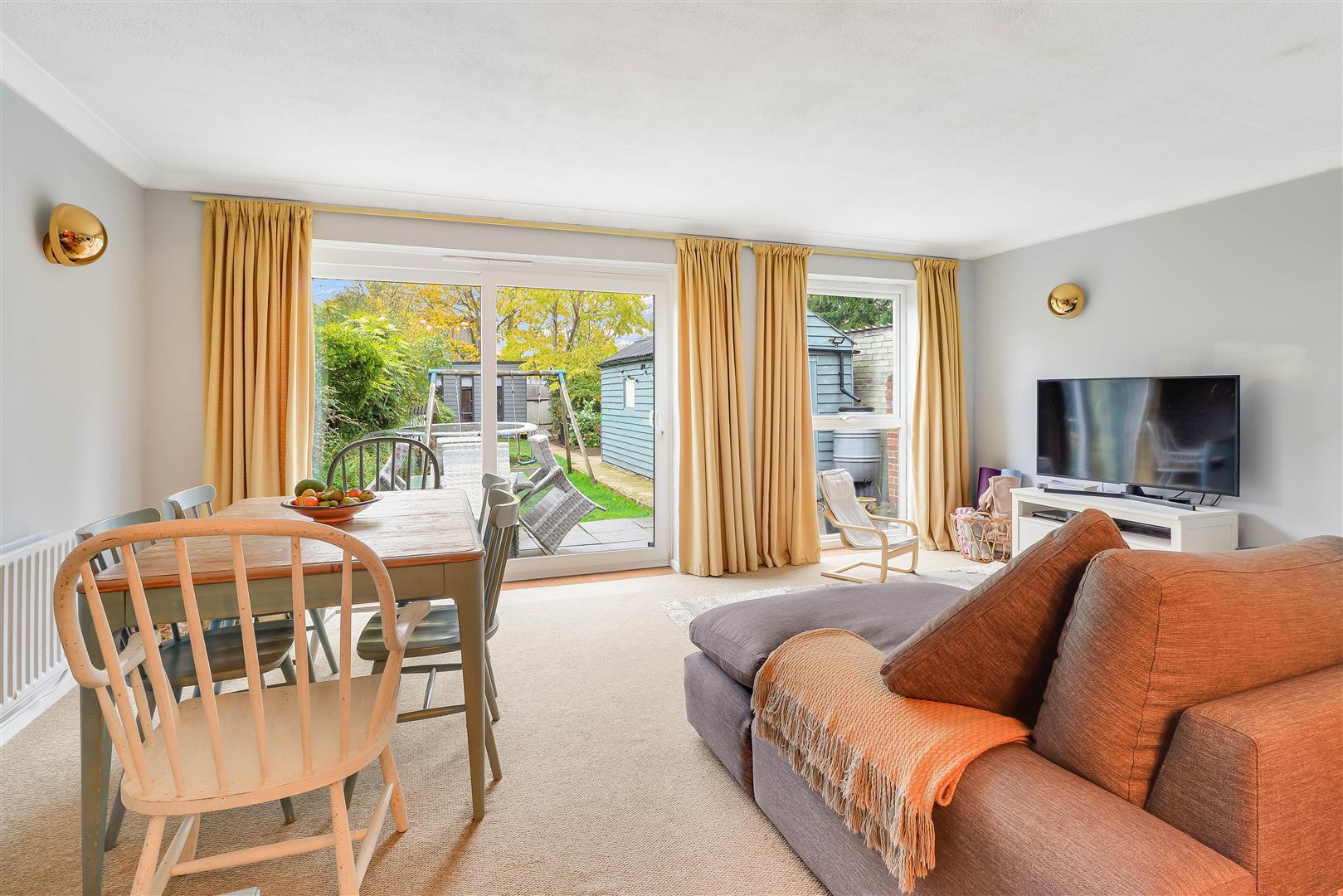 Property Image 881685f5-3a92-49cf-a509-e8532f7ab620
