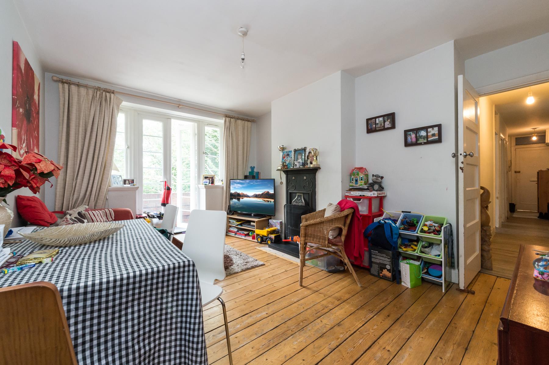 Property Image 88191190-1325-4eb0-85b7-431b94577f60