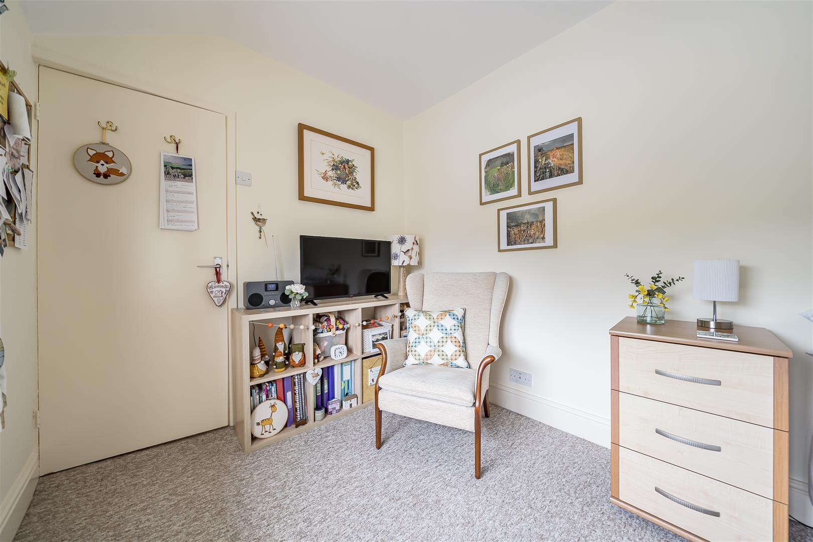 Property Image 882d18de-d6d0-418e-977e-462f2eb6b335