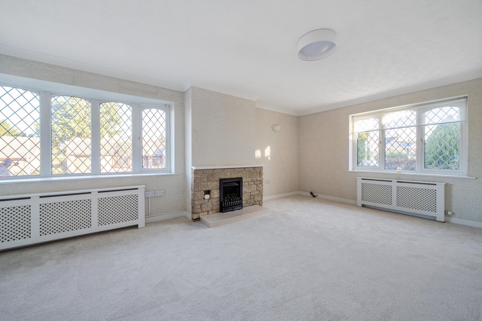 Property Image 882de579-ae95-470c-898c-c014b97283bd