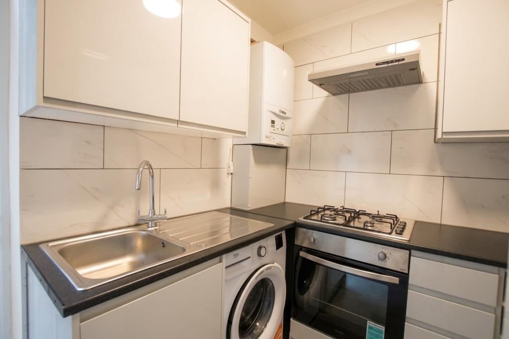Property Image 882f661d-ae7c-4ddb-a5fd-fb1b963f4747