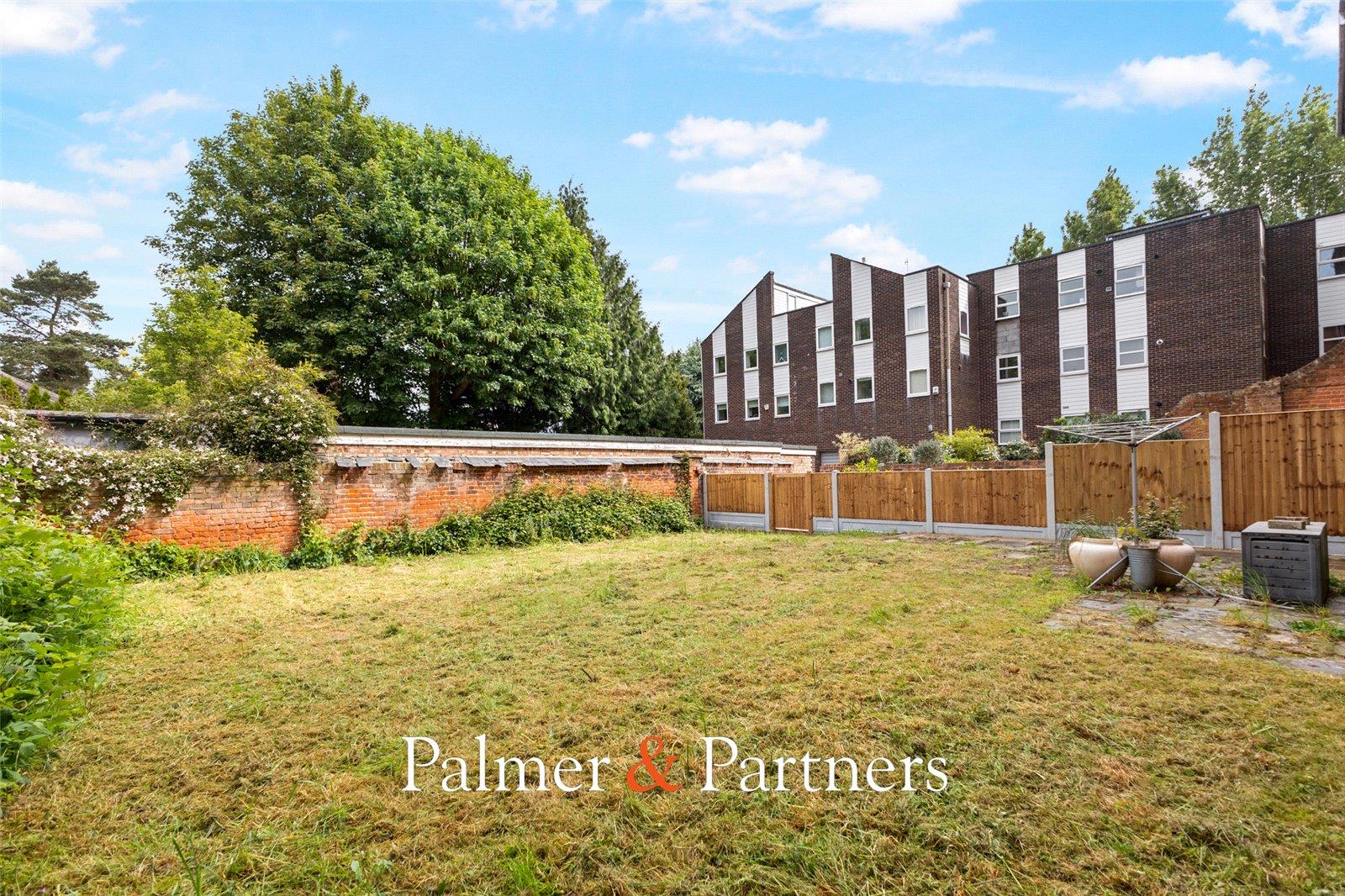 Property Image 8831c8b3-2f23-4a6c-8d5c-47bd8ff8bd1c