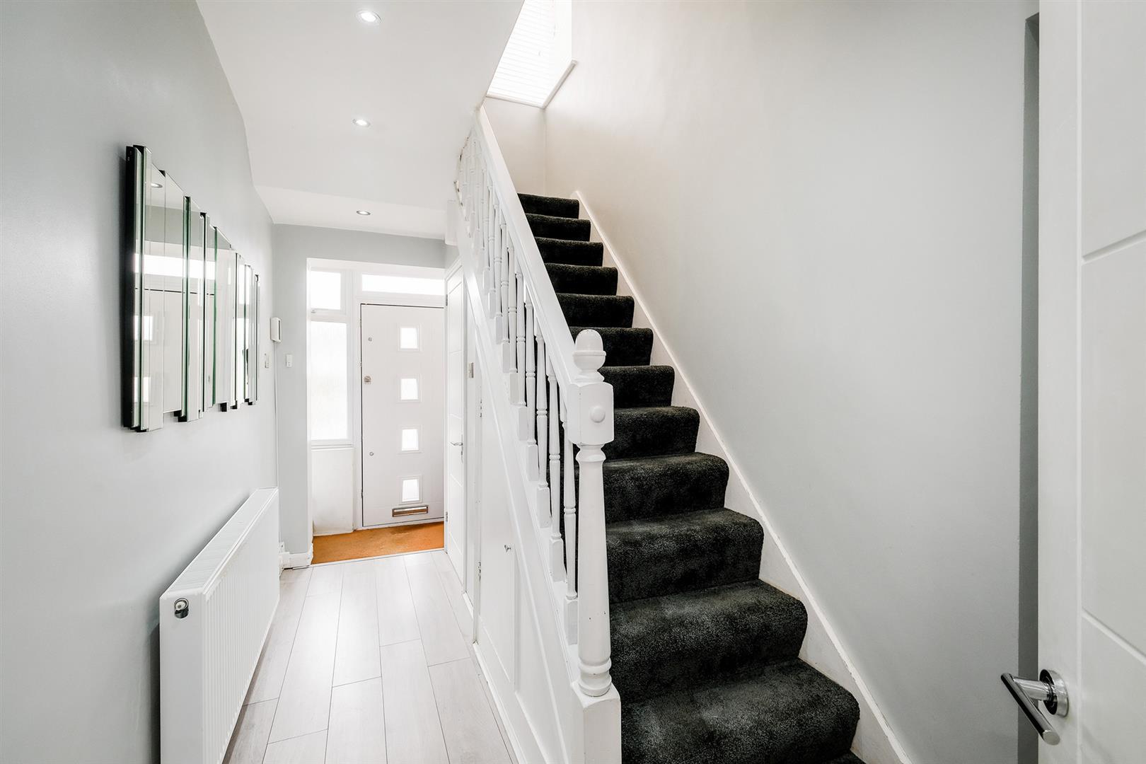 Property Image 8834823d-8108-48d2-9195-de426a37b3a5