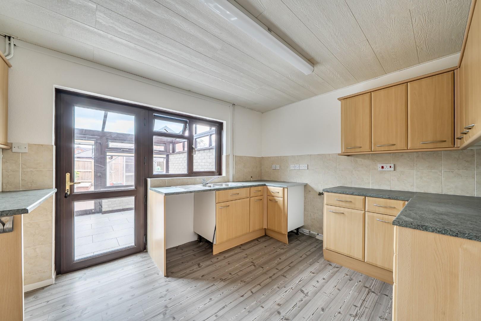 Property Image 8835c84a-a14b-4012-8e4b-c86c2fa83d85