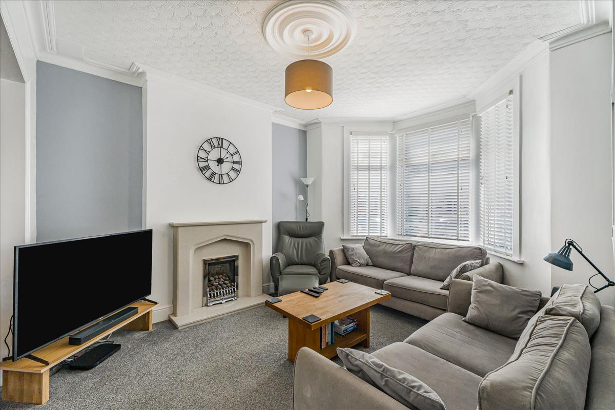 Property Image 883d4406-515a-4207-b0a8-aa239054b5bb