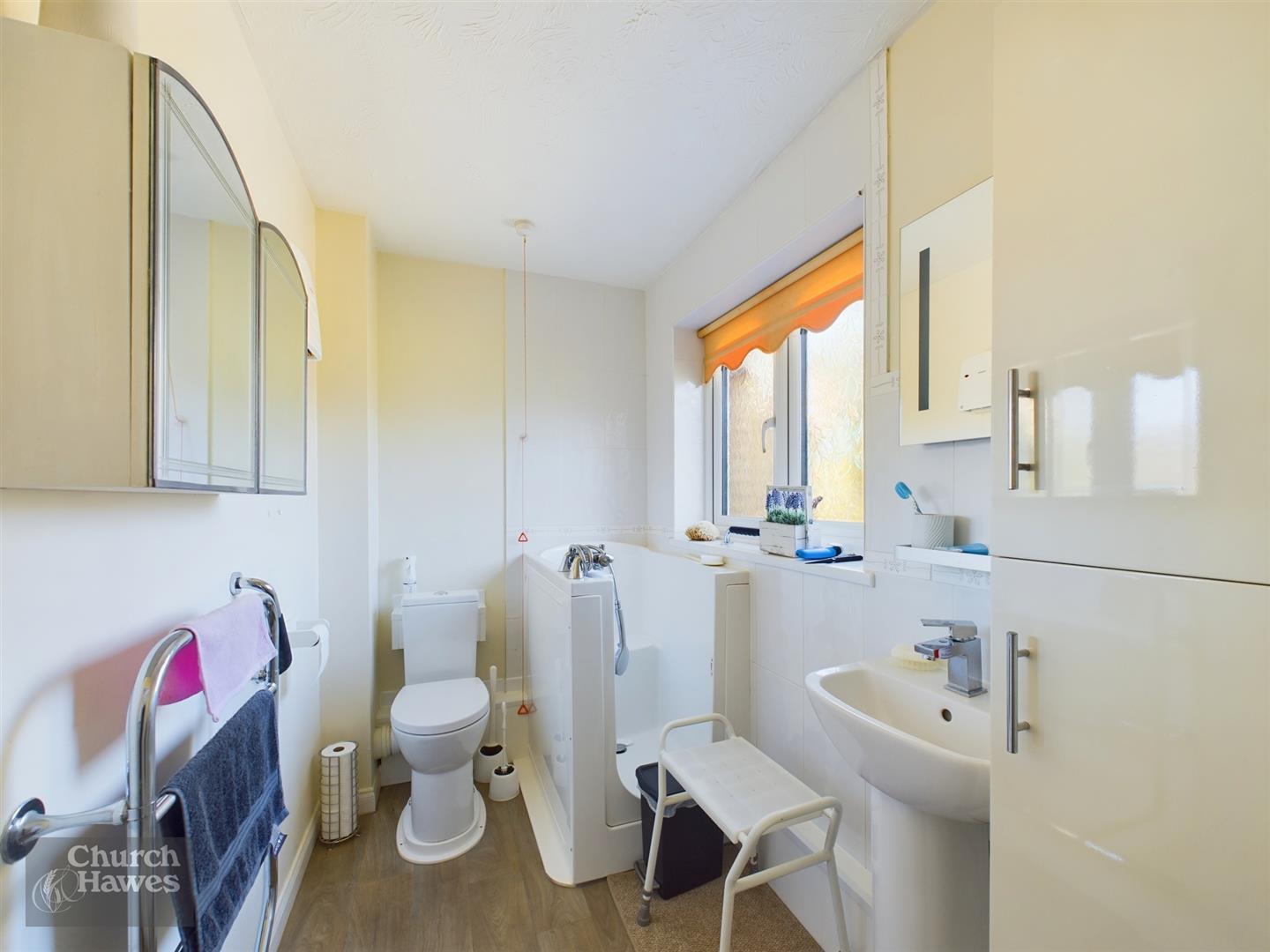 Property Image 8846c75c-8200-4c79-a6f9-bbe1ea946555