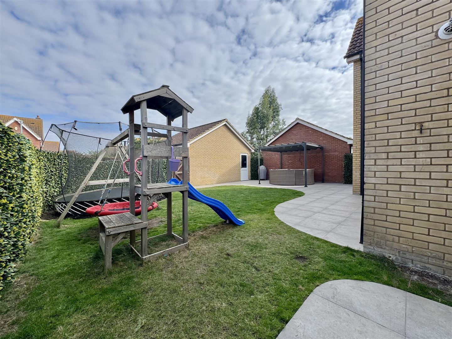 Property Image 88502bed-92f1-43bf-9ed5-5e3d07f79b5f