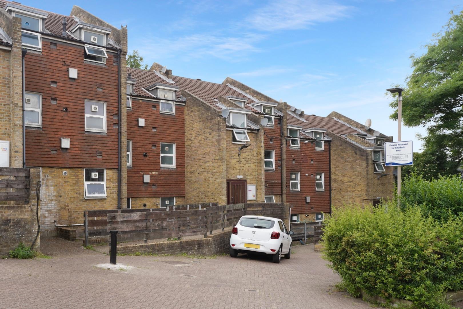 Property Image 8859e6ff-082f-4ec4-a7b2-931590451f1b