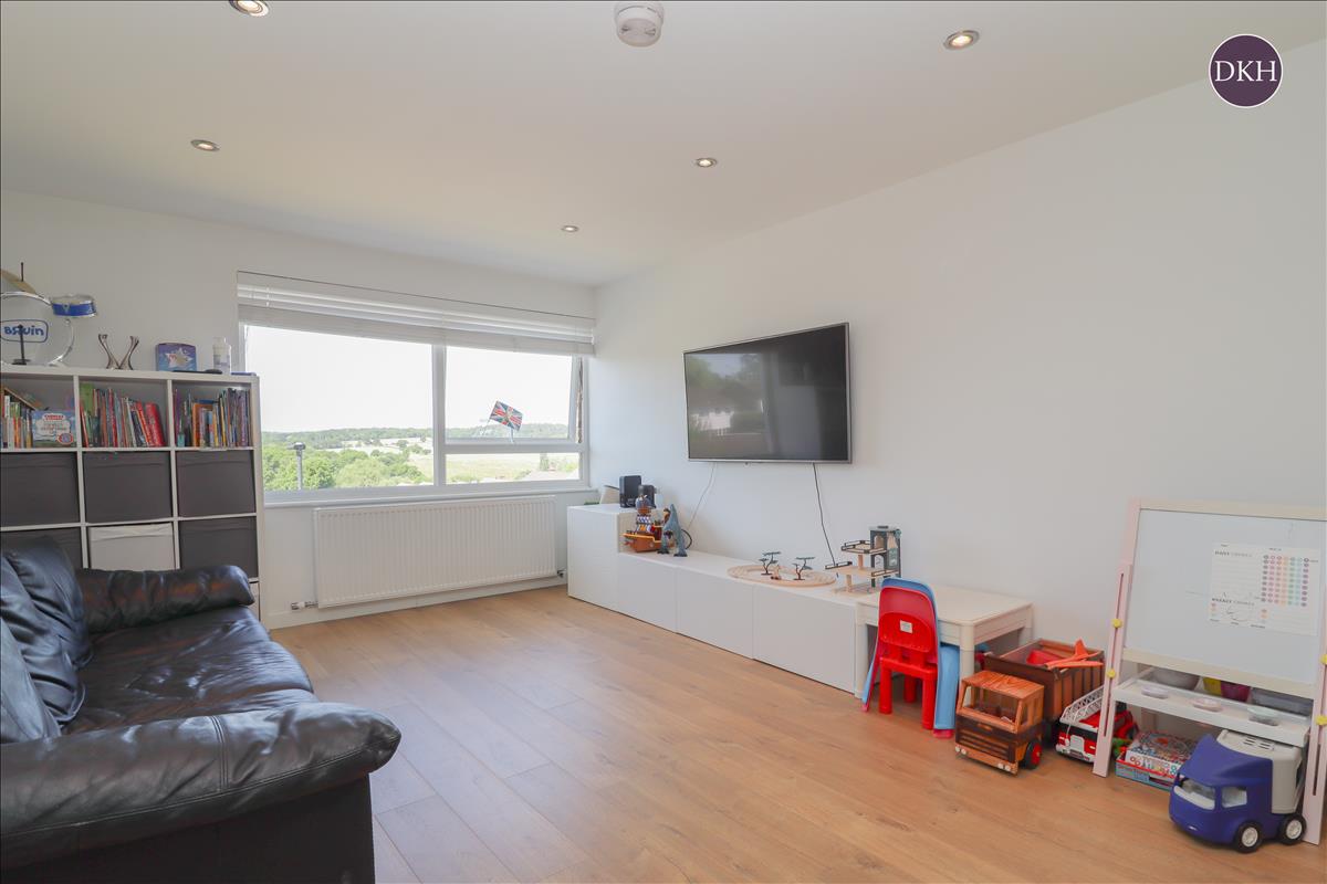 Property Image 885d88aa-90af-4572-9457-48edba35ec57