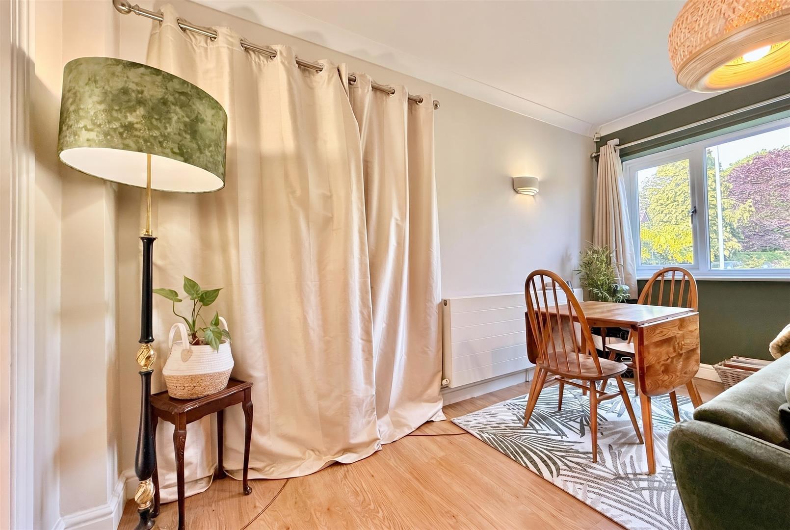 Property Image 8863d5a7-1928-4a87-a0f2-d366e2373f3f