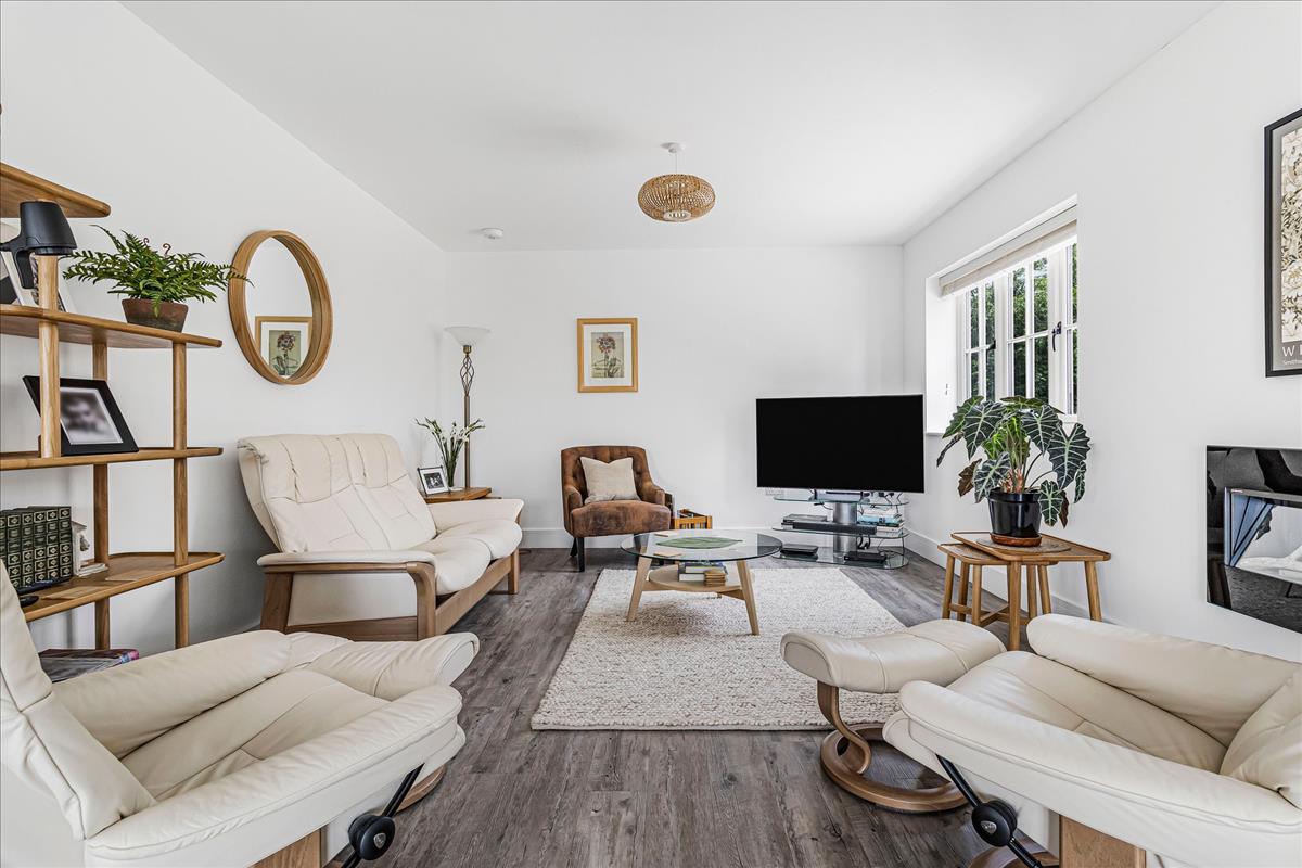 Property Image 886abed8-c2b0-457b-be17-8fa817a11005