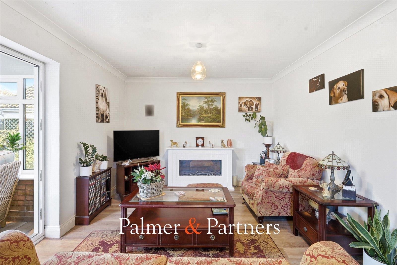 Property Image 887ae153-a889-40dc-b97d-73cb84246d99
