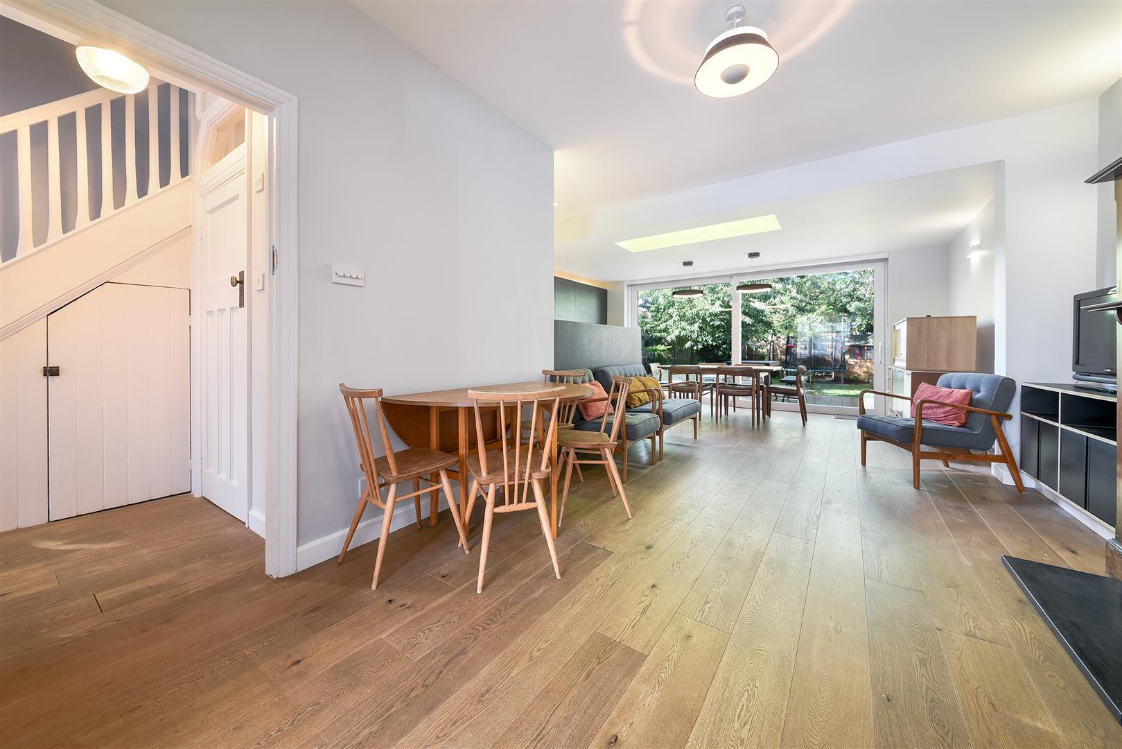 Property Image 888055dd-c60d-4df6-90d8-6ede8eb5fbe6