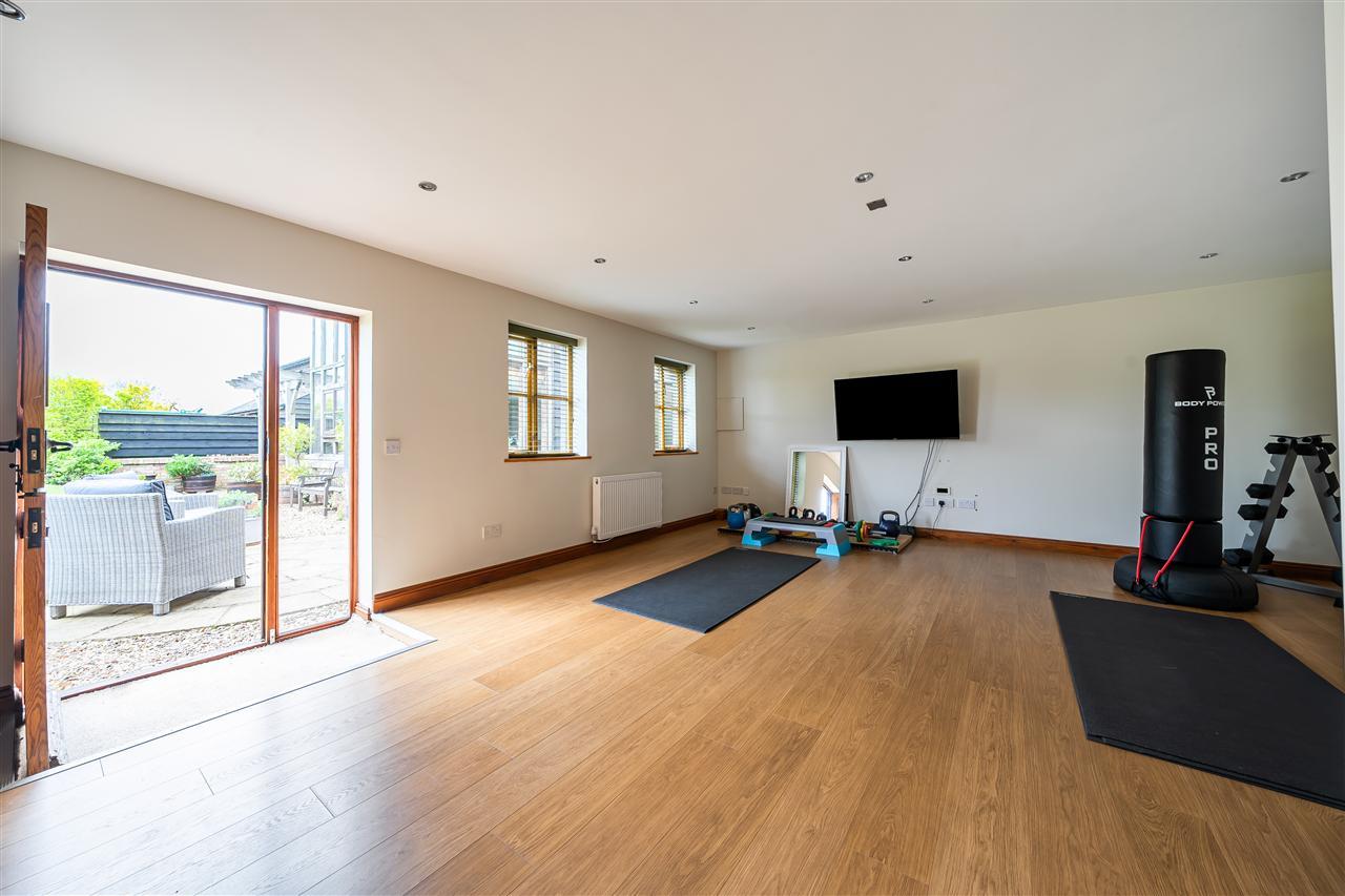 Property Image 88970072-ed7b-43a1-88cc-90517081fbe4