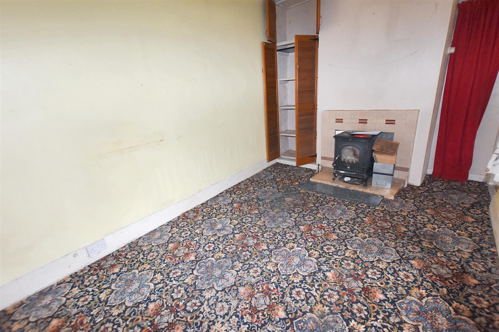 Property Image 889904e1-a23e-4c2d-938e-fabfb705d49a