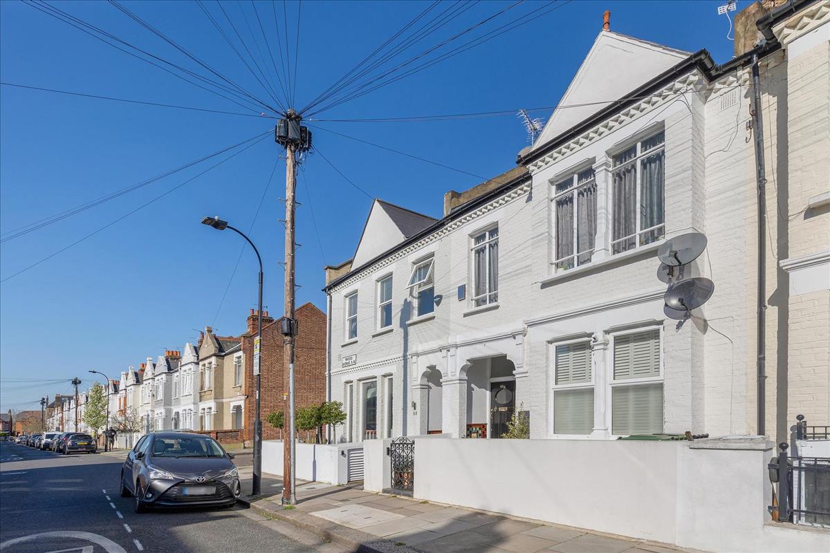 Property Image 889f9883-0c80-4afe-b706-74f49dcb3b8f