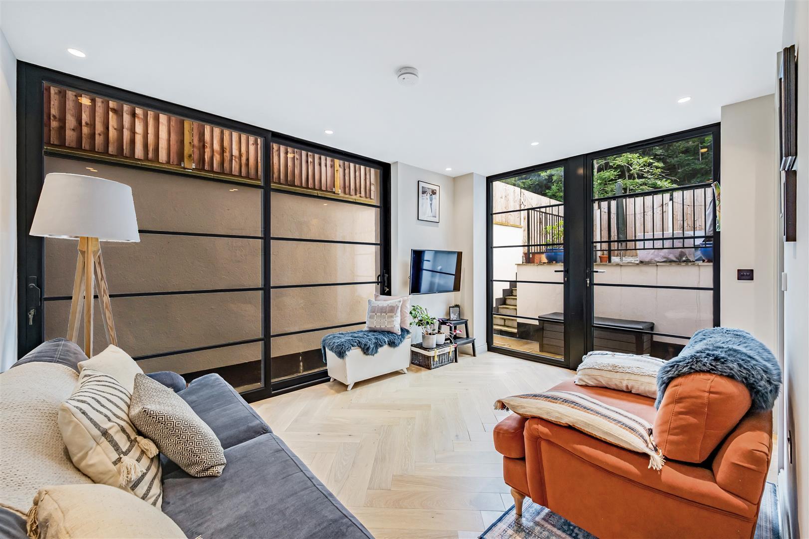 Property Image 88a1d6a2-2590-4ce0-b2ae-8e662feabc6b