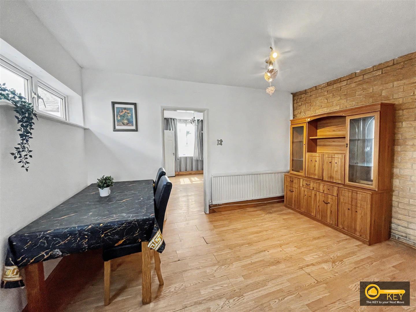 Property Image 88aec361-b15d-423e-9e68-c095c3b14957