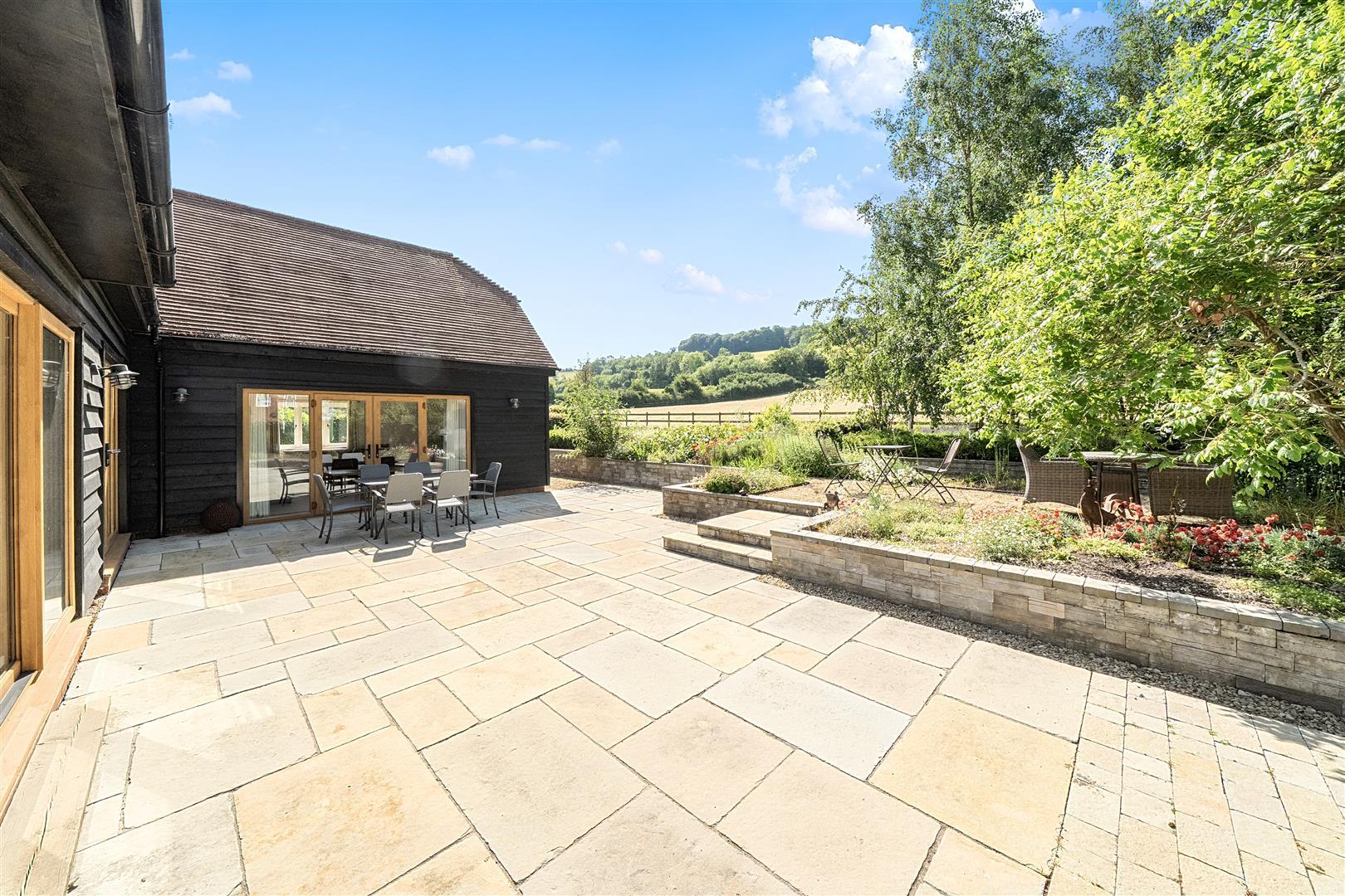 Property Image 88bc2015-2827-4c0e-8b05-abb5cf313fde