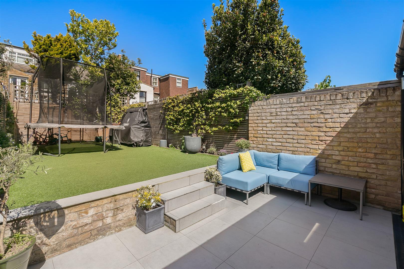 Property Image 88dacec4-9704-47e2-8f1a-14d94c1a07f8