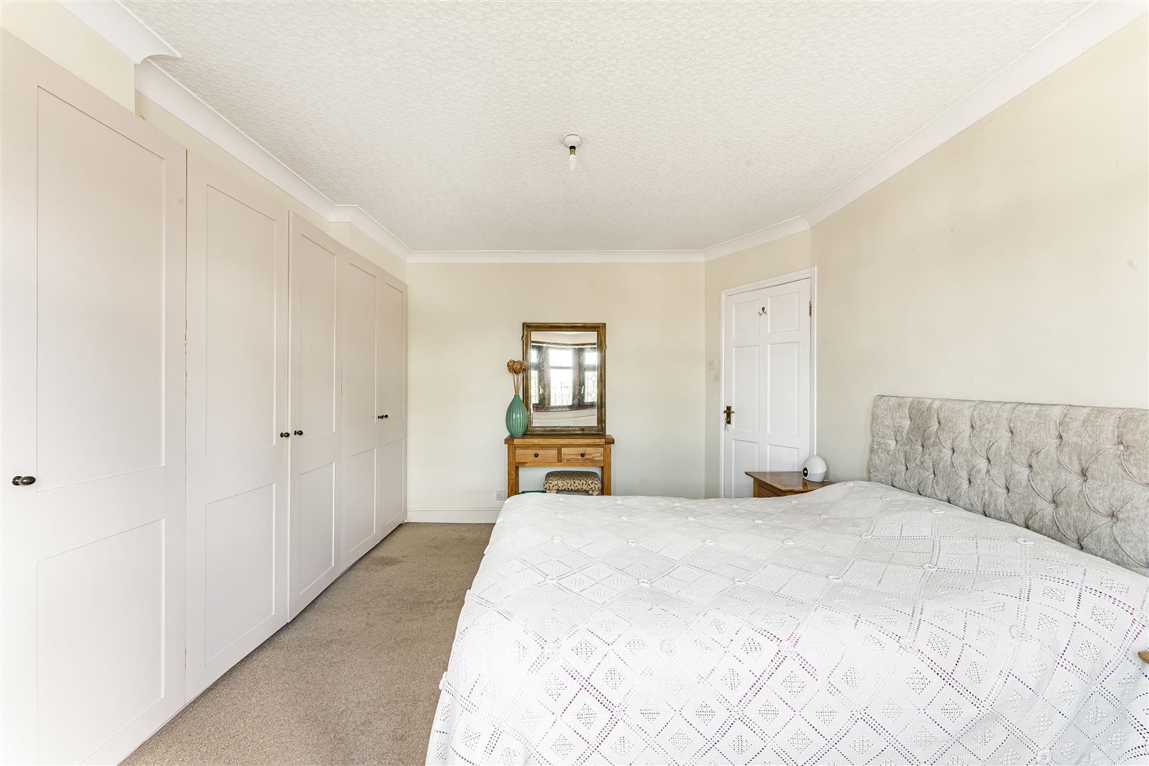 Property Image 88e3f4dc-f568-4de3-8fe1-7cf6acffb65c