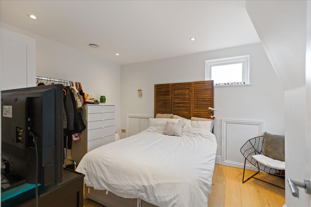 Property Image 88fc1df3-e239-41c7-ab3d-69aa511d0bb4