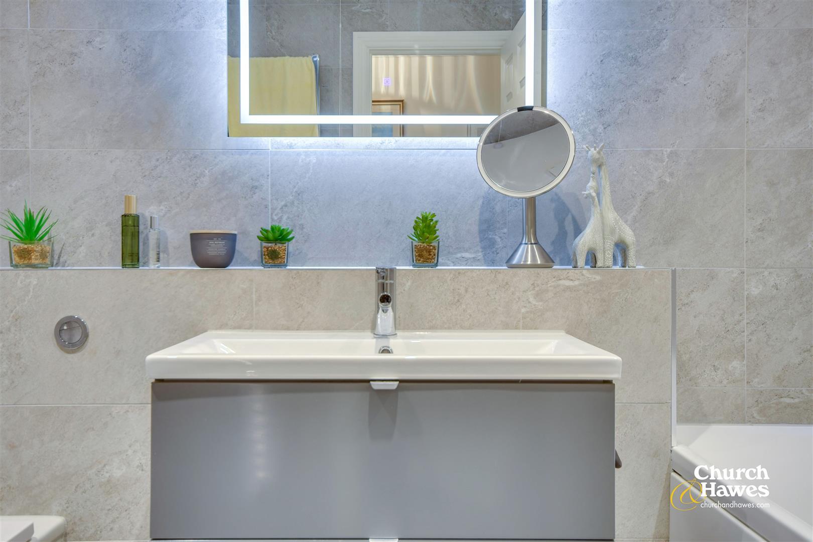 Property Image 8900580f-d3e5-4b96-b1bc-204bb2d11c45