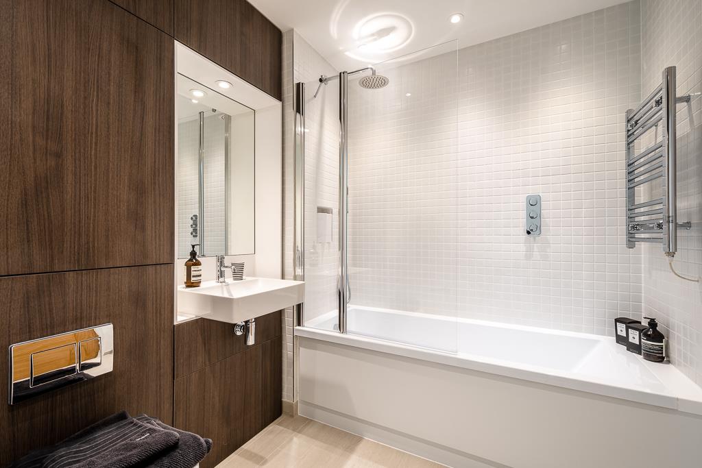 Luxury Hackney Gardens Apartment for sale, with outdoor balcony