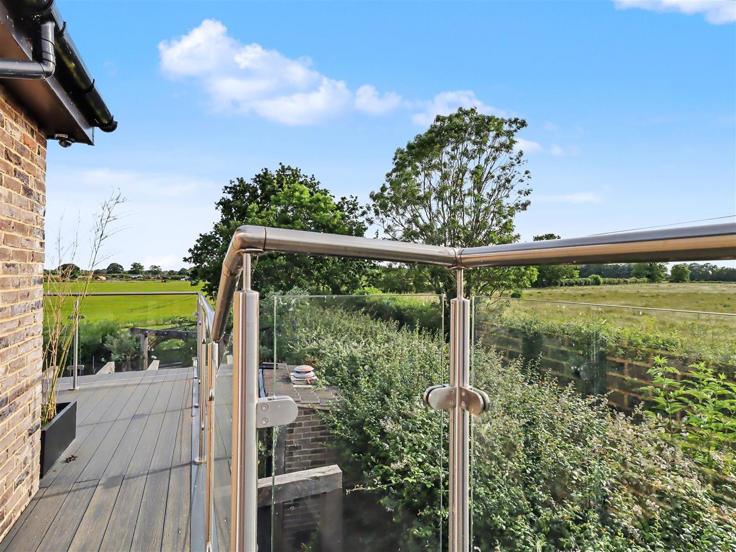 Property Image 890d7fc2-2c42-4258-b10a-68923821276d