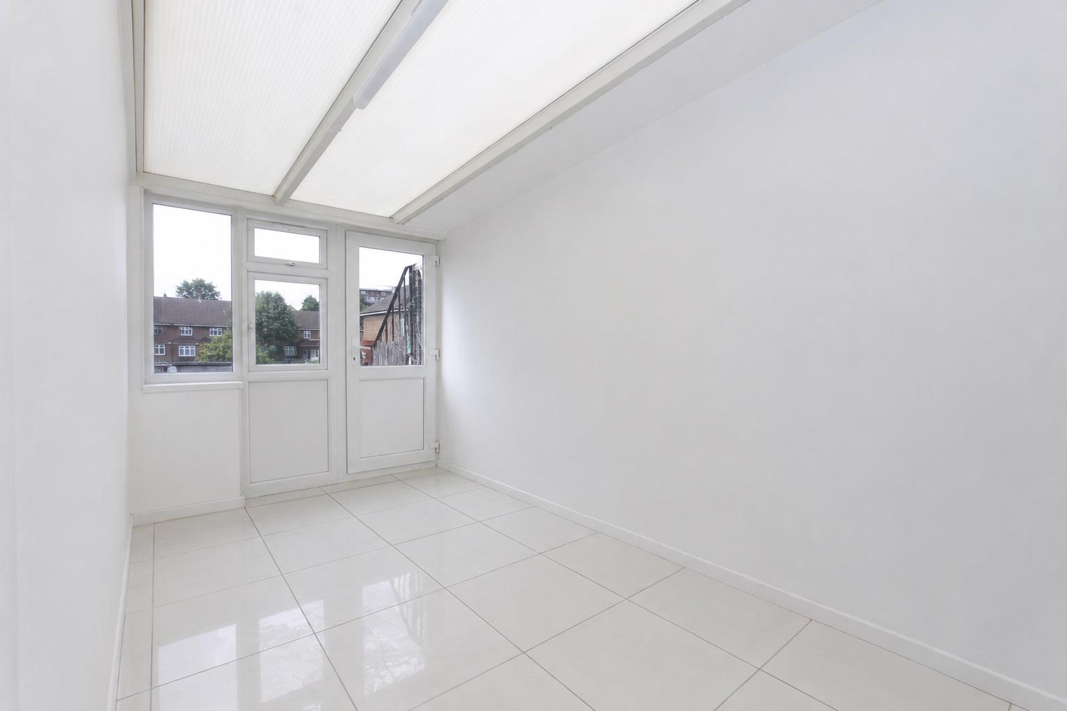 Property Image 8912ce47-cbdd-47a2-bf8e-bf51c62e24f2