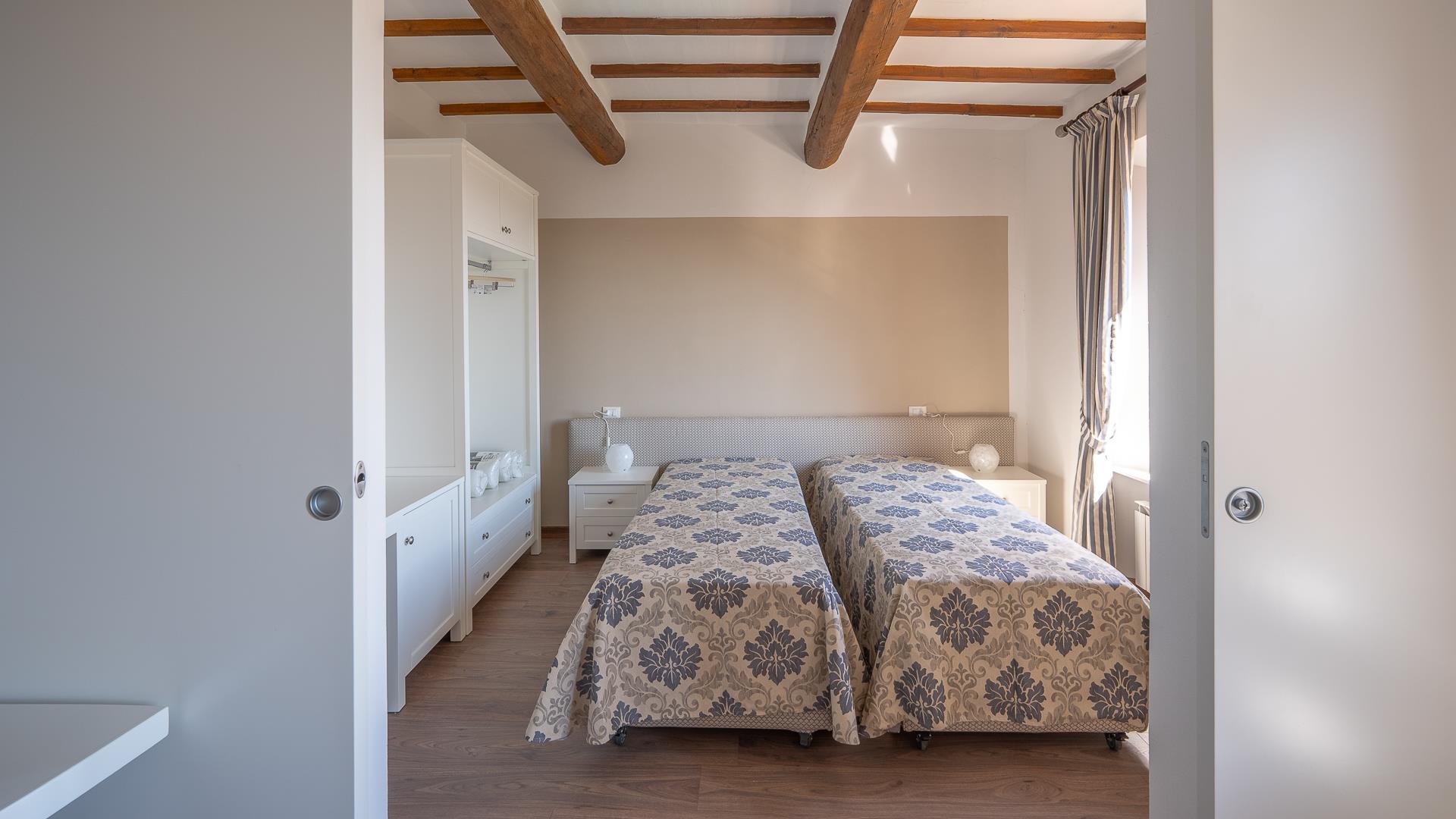 Property Image 8914d710-ad1f-4d1c-aefb-13abfdc257db