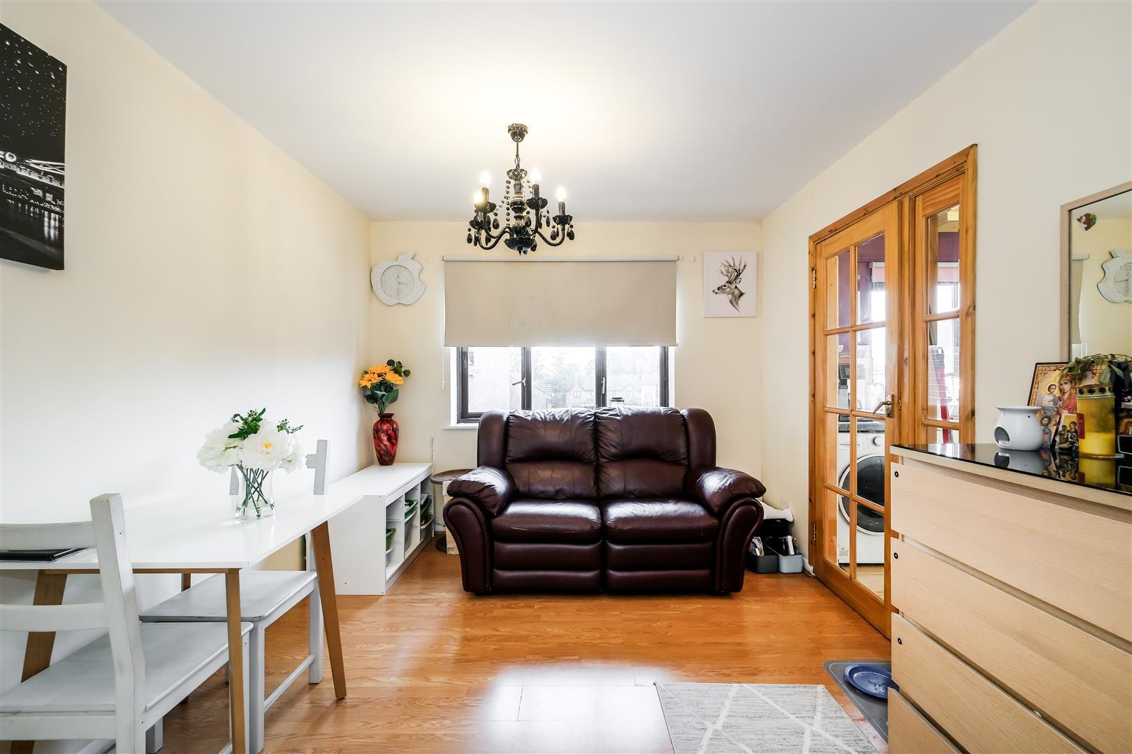Property Image 891b8745-d1c9-42dc-94c2-5a0f0624918b