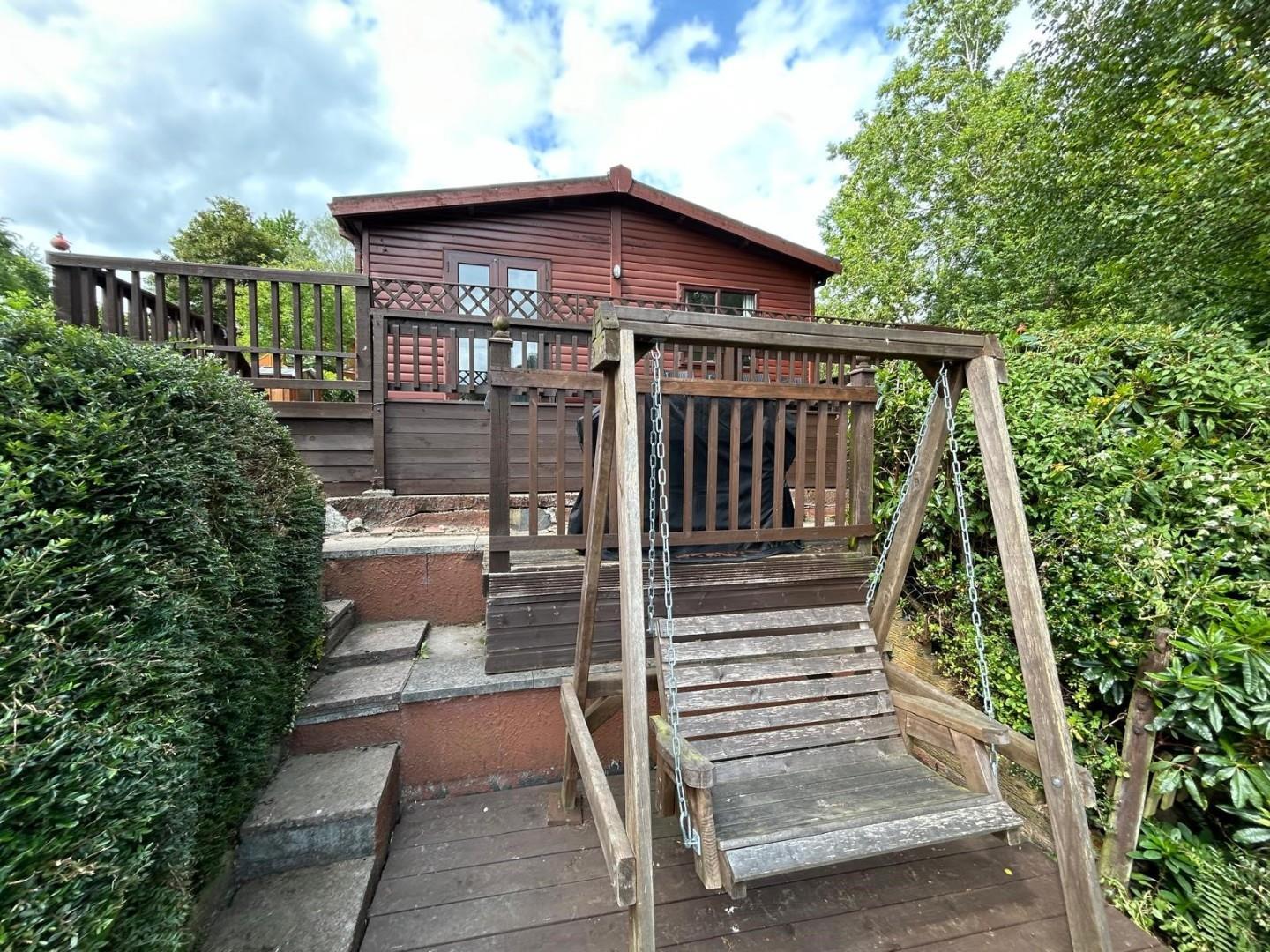 Property Image 892107da-6c92-42c8-83c8-2096bb77b9eb