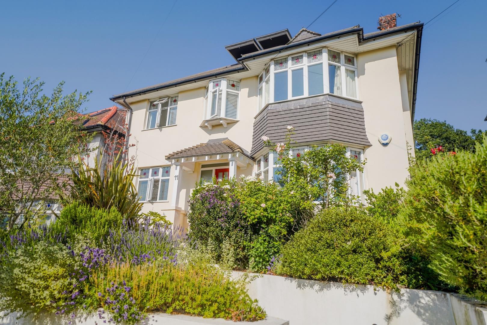 Property Image 8923f9b8-f0df-4730-ba39-2ca45c95efd1