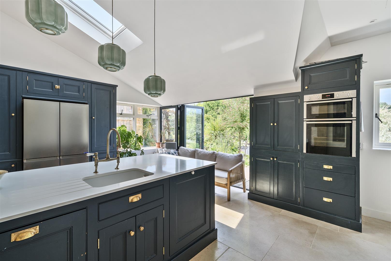 Property Image 89329227-5e62-4c96-8f10-b8a35531b247