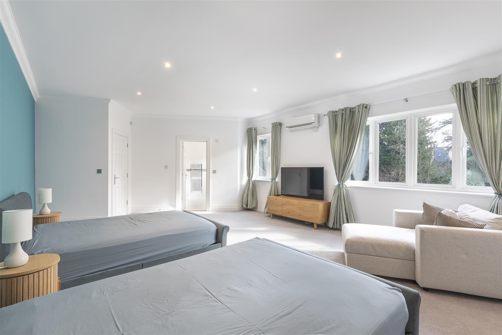 Property Image 89332233-cebe-417b-ac9c-97f3dcb5b0c0